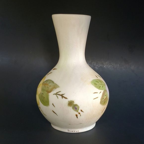 1967 4" Bud Flower Vase Midcentury Hand Painted Bisque Porcelain Signed Sophie - Picture 2 of 10
